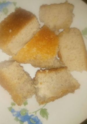 A picture of Mkate wa Sinia(Rice Cake).