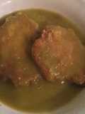 Tortitas de pollo en salsa verde
