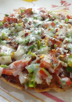 A picture of સ્પાઇસી પીઝા (Spicy Pizza Recipe In Gujarati).