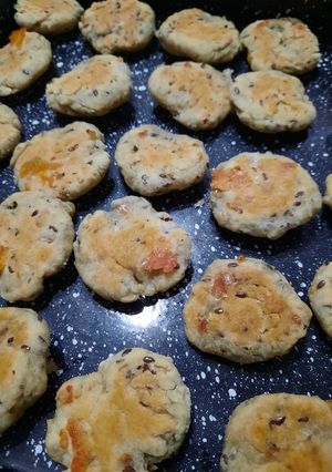 Una foto de Bizcochitos de semillas y queso