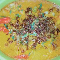 รูปของ Ikan santan bumbu kuning