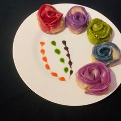 A picture of Paneer Rose Momos.