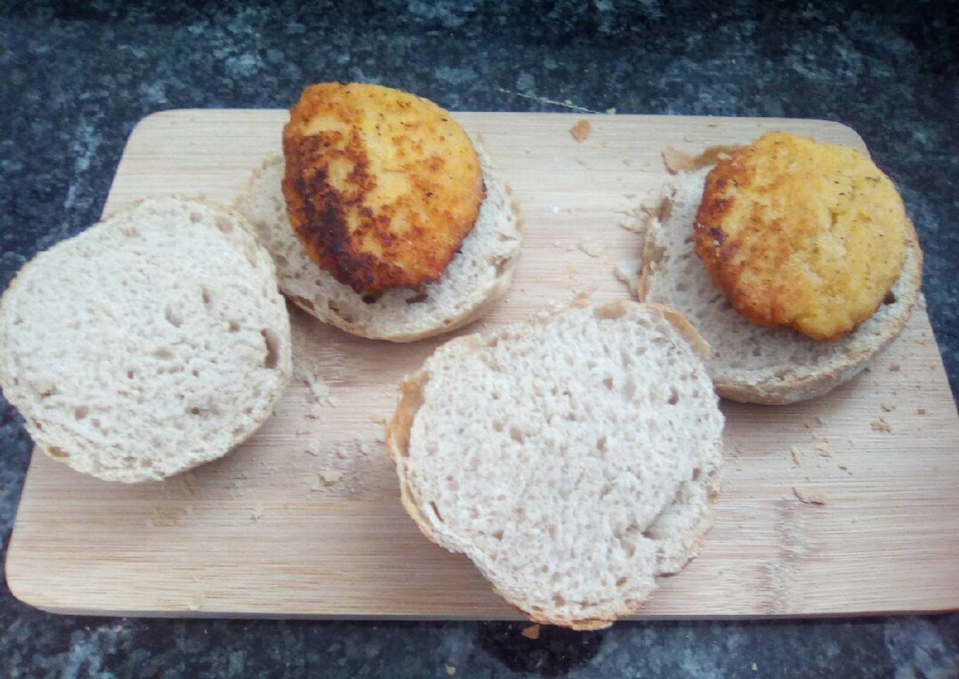 Hamburguesas de arroz y lentejas rojas