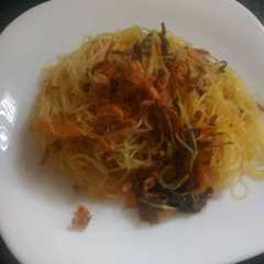 A picture of Bihun jamur.