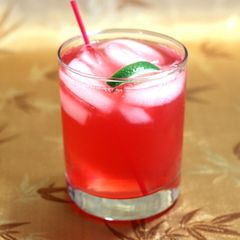 A picture of Cranberry grape fruit delight.