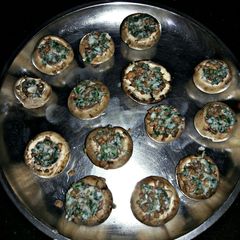 A picture of Stuffed Mushrooms.
