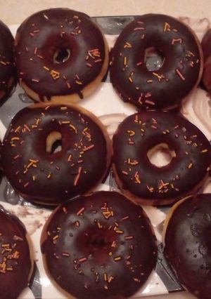 صورة لوصفة دوناتس🍩🍩🍫🌰 مخبوزه