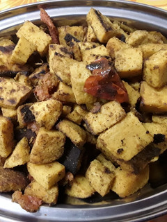 சேனைக்கிழங்கு / கருணைக்கிழங்கு வறுவல் (Senaikilanku varuval recipe in tamil) செய்முறை முக்கிய புகைப்படம்