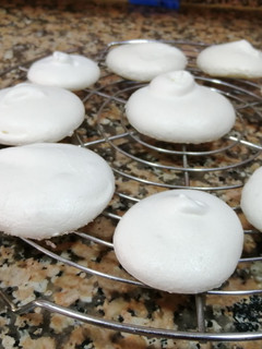 Una foto de Suspiros de Merengue