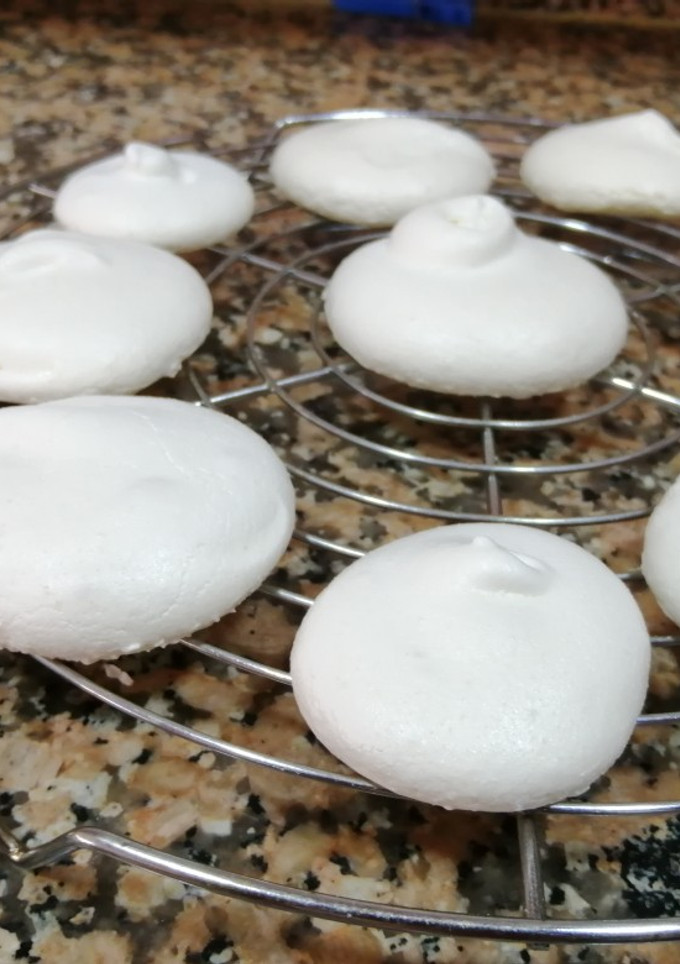 Una foto de Suspiros de Merengue