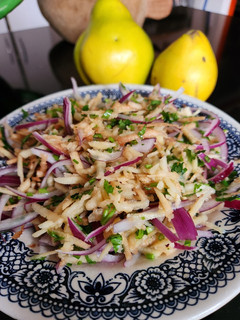 Una foto de Ensalada de Membrillo