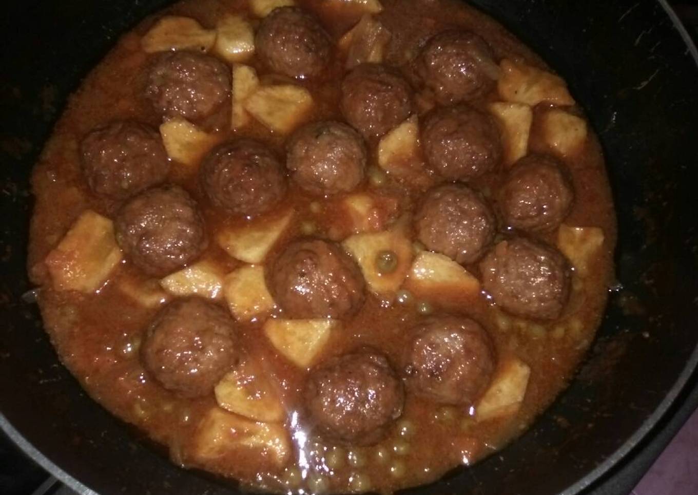 Albóndigas en salsa