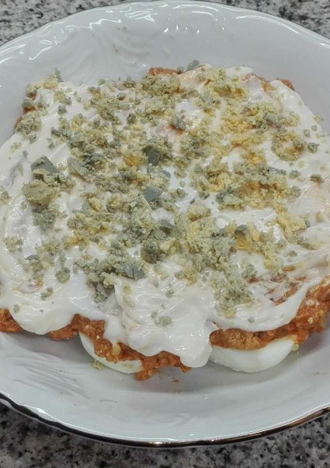 Una foto de Huevos Rellenos