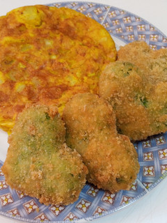 Una foto de Formitas de arroz y brócoli: sin gluten y sin huevo