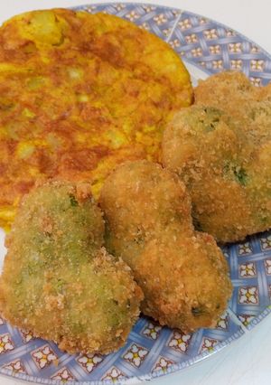 Una foto de Formitas de arroz y brócoli: sin gluten y sin huevo