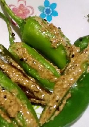 A picture of Fry green chilli.