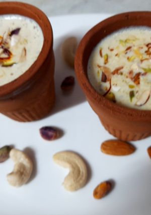 A picture of Winter spl Hot energy milk.