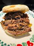 Crockpot Shredded Beef Dipped Sandwiches 🥪