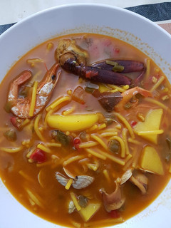 Una foto de Mis fideos con marisco
