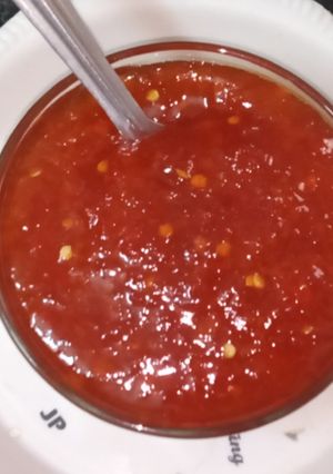 લાલ મરચા ની ચટણી (Red Marcha Chutney Recipe In Gujarati) રેસીપી મુખ્ય ફોટો
