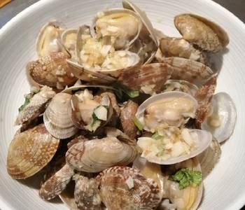 Ready to Serve Clam in Garlic and Ginger Delicious