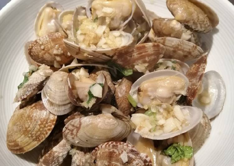 Simple Way to Make Ultimate Clam in Garlic and Ginger