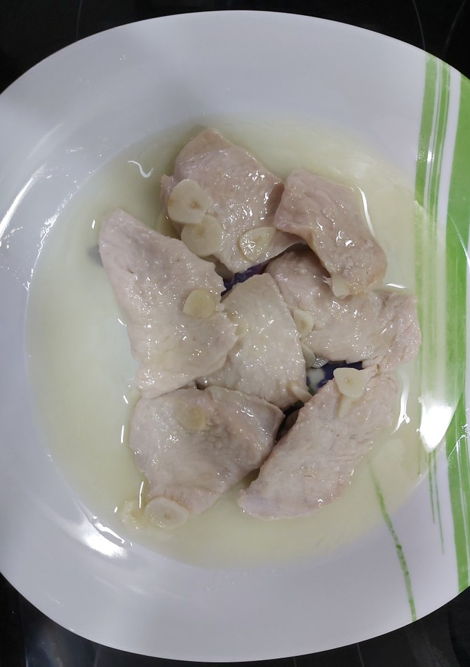 Una foto de Filetitos de pollo en salsa de vino