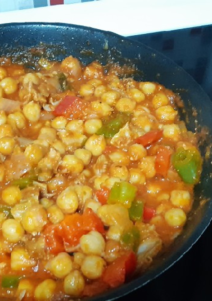 Una foto de Garbanzos con costillas (aprovechamiento)