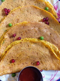 बेसन का चीला (Besan ka cheela recipe in hindi) रेसिपी मुख्य फोटो