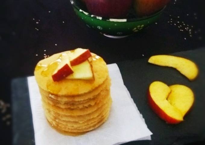 Baked Applesauce Pancakes - Eggless Recipe