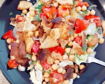 Easy Serving Recipe LemonPepper Chickpea Fattoush Delicious Steady