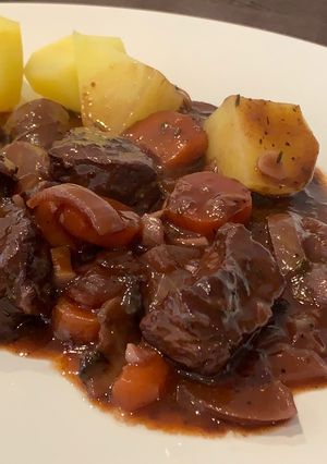 A picture of Boeuf Bourguignon.