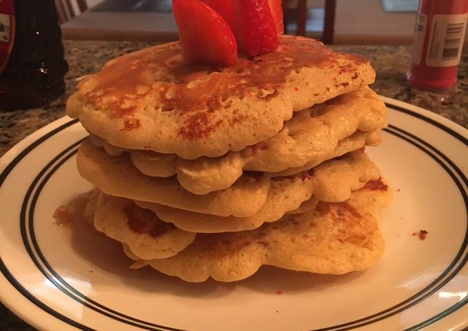 Step-by-Step Guide to Make Quick Strawberry 🍓 Pancake 🥞 Towers