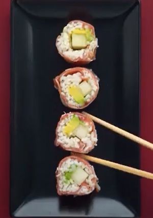 Una foto de Sushi ibérico