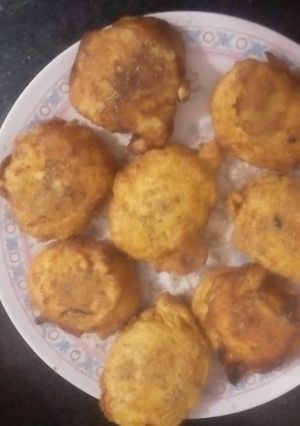 A picture of Egg Pakoda.
