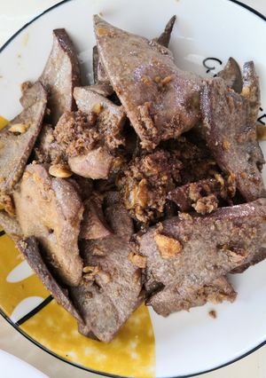 รูปของ ตับหมูทอดกระเทียม