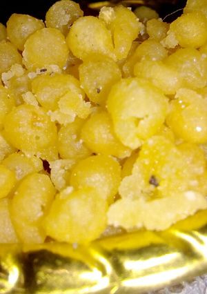 A picture of Besan ki boondi(sweet).