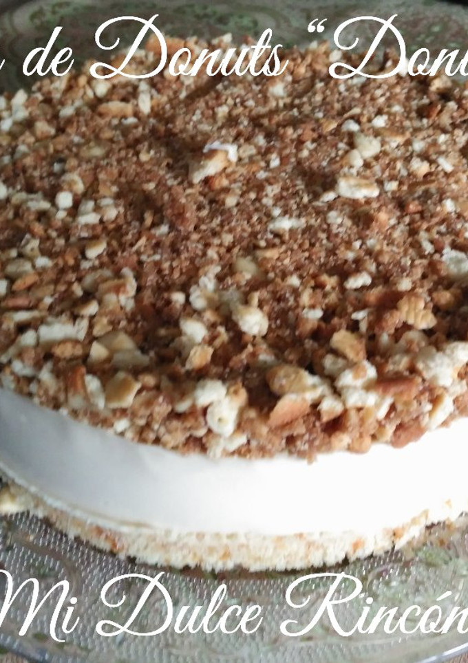 Una foto de Tarta de donuts "donutisima"