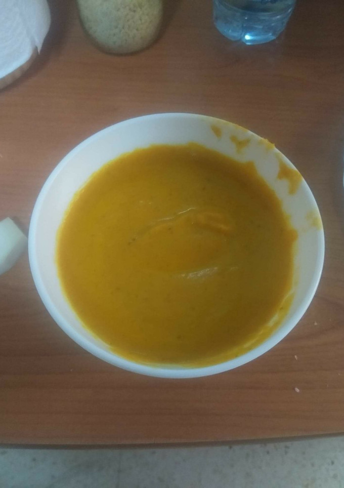 Una foto de Crema de berros y zanahorias
