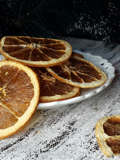 عکسی از دستور برگه پرتقال یا پرتقال خشک چیپسی