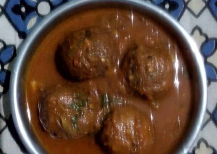 The Simple and Healthy Gobhi kofta curry