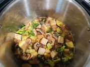 A picture of chicken breast onion garlic mushroom