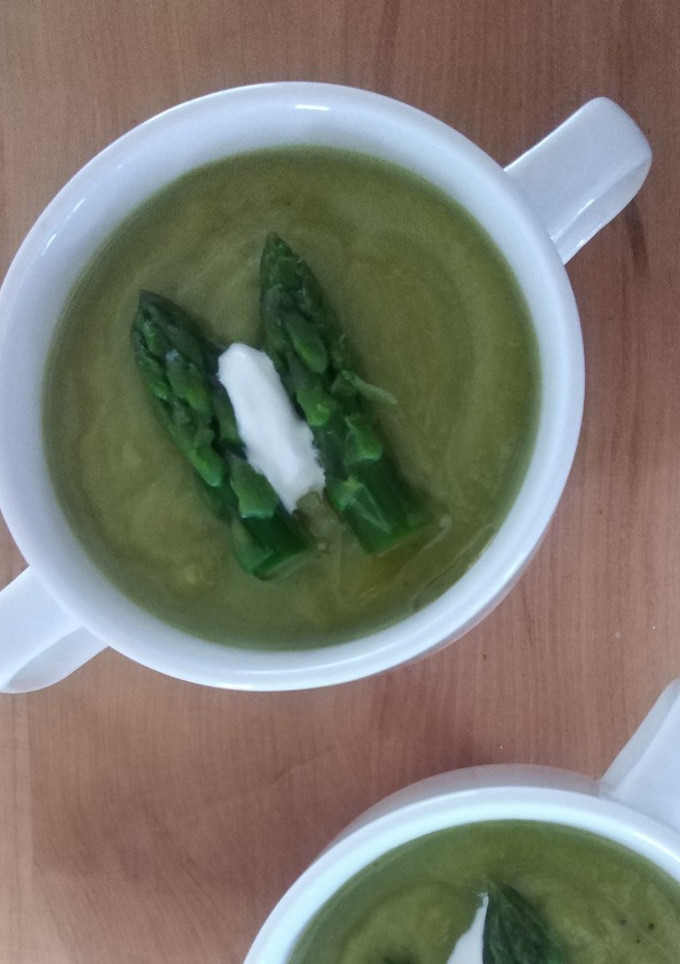 Una foto de Crema de Espárragos