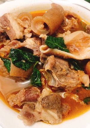 A picture of Goatmeat peppersoup.