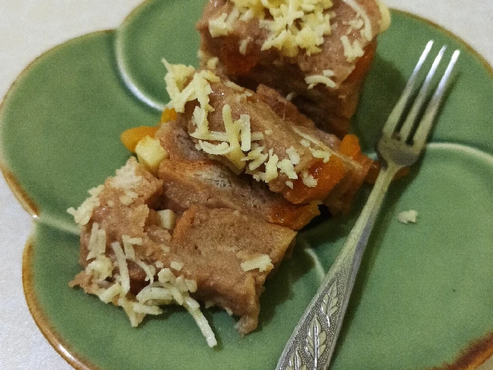 Langkah Gampang Membikin Resep Bread puding coklat (kukus) dengan aprikot dan keju yang Enak Banget Anti Ribet, Bisa Manjain Lidah