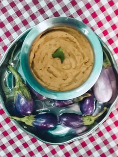 கத்திரிக்காய் சட்னி (Kathirikkaai chutney recipe in tamil) செய்முறை முக்கிய புகைப்படம்