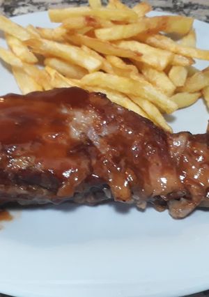 Una foto de Ribs a la barbacoa, en olla a presión y horno