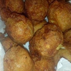 A picture of Yam balls.
