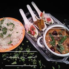A picture of Daal chawal.