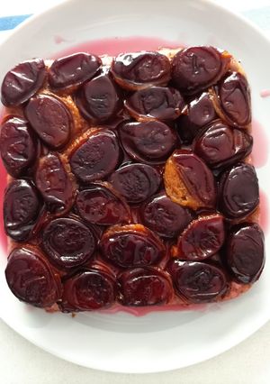 A picture of Plum Tatin.